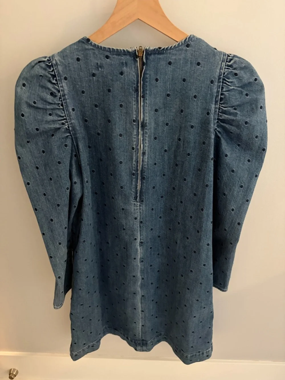 Ulla Johnson Lyna mini dress Puff-Sleeve Denim Dress. Perfect for festivals - Picture 6 of 6
